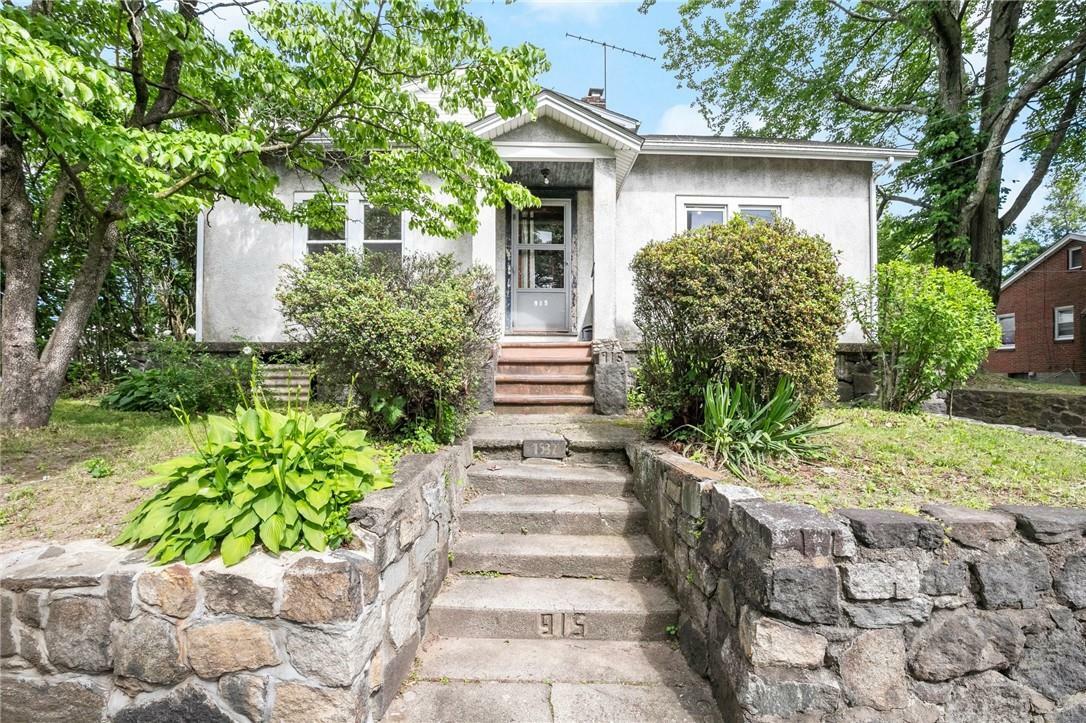 Property Photo:  915 McKinley Street  NY 10566 