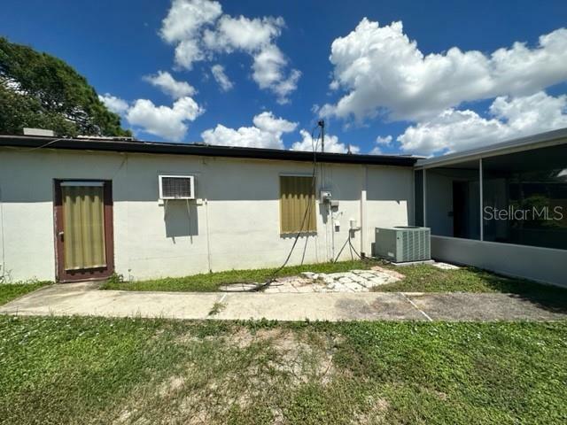 Property Photo:  754 Conreid Drive NE  FL 33952 