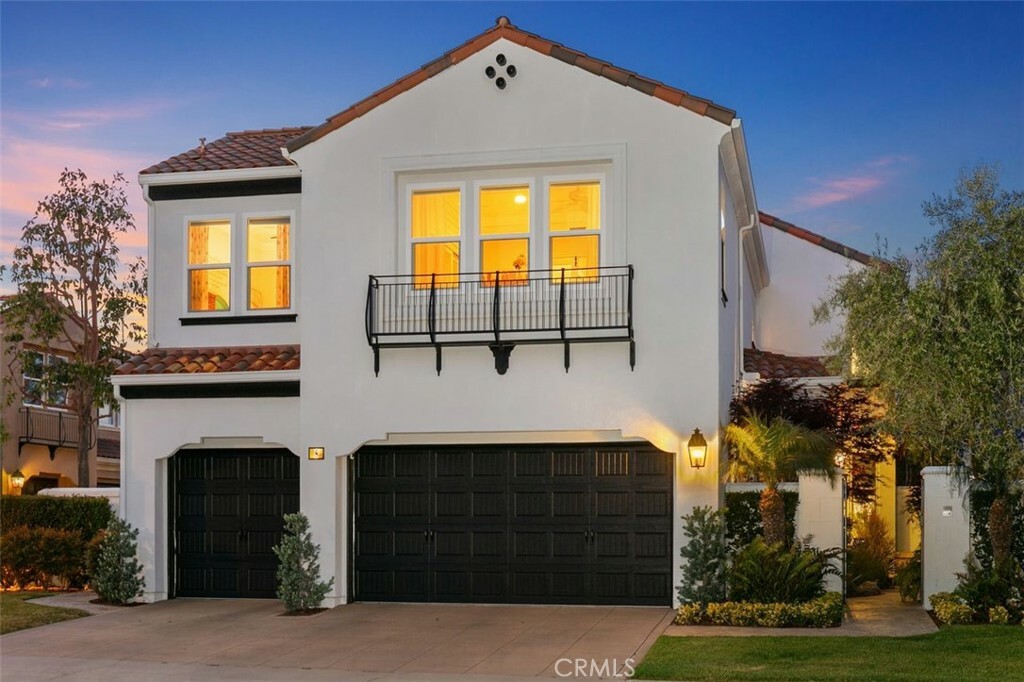 Property Photo: 8 Andiamo CA 92657