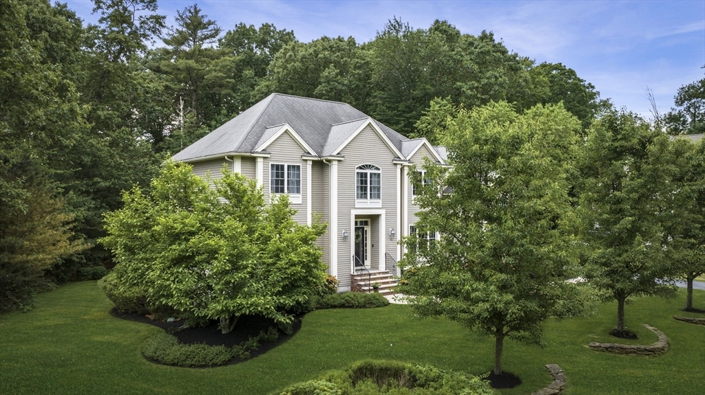 Property Photo: 15 Hillside Dr MA 01833