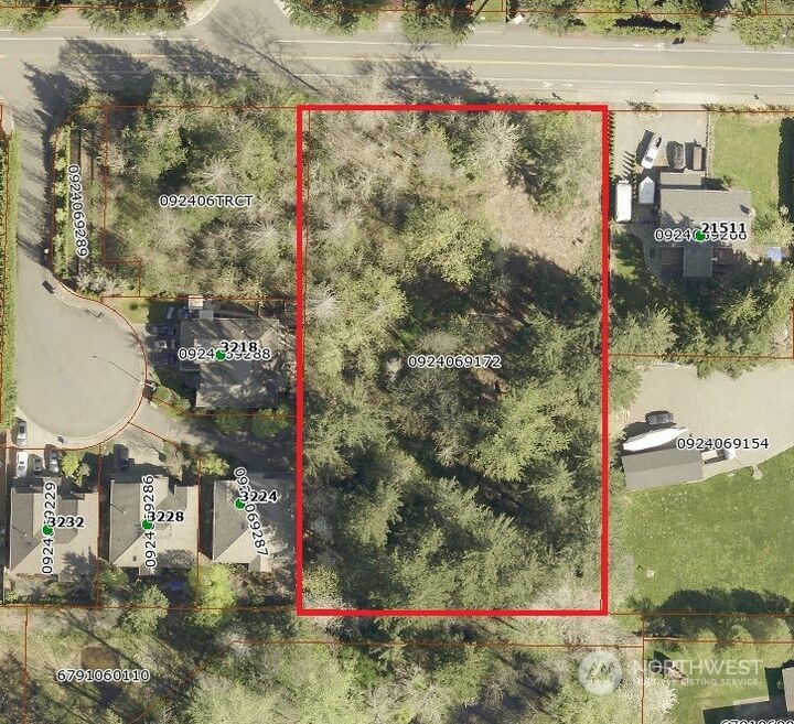 Property Photo: 21500 SE 32nd Street WA 98075