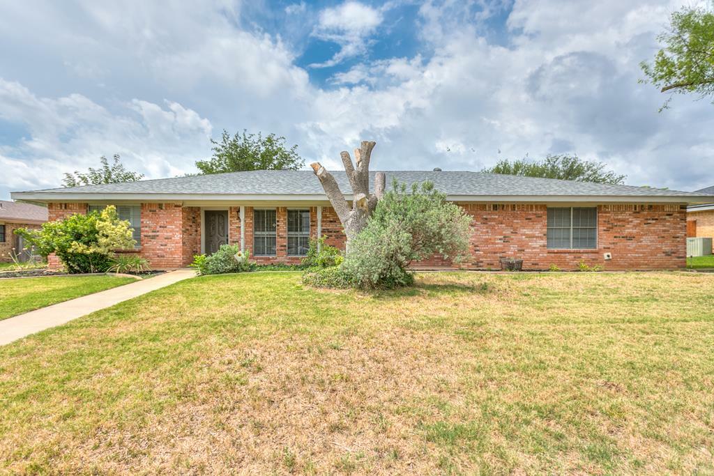 Property Photo:  3213 Alta Vista Lane  TX 76904 