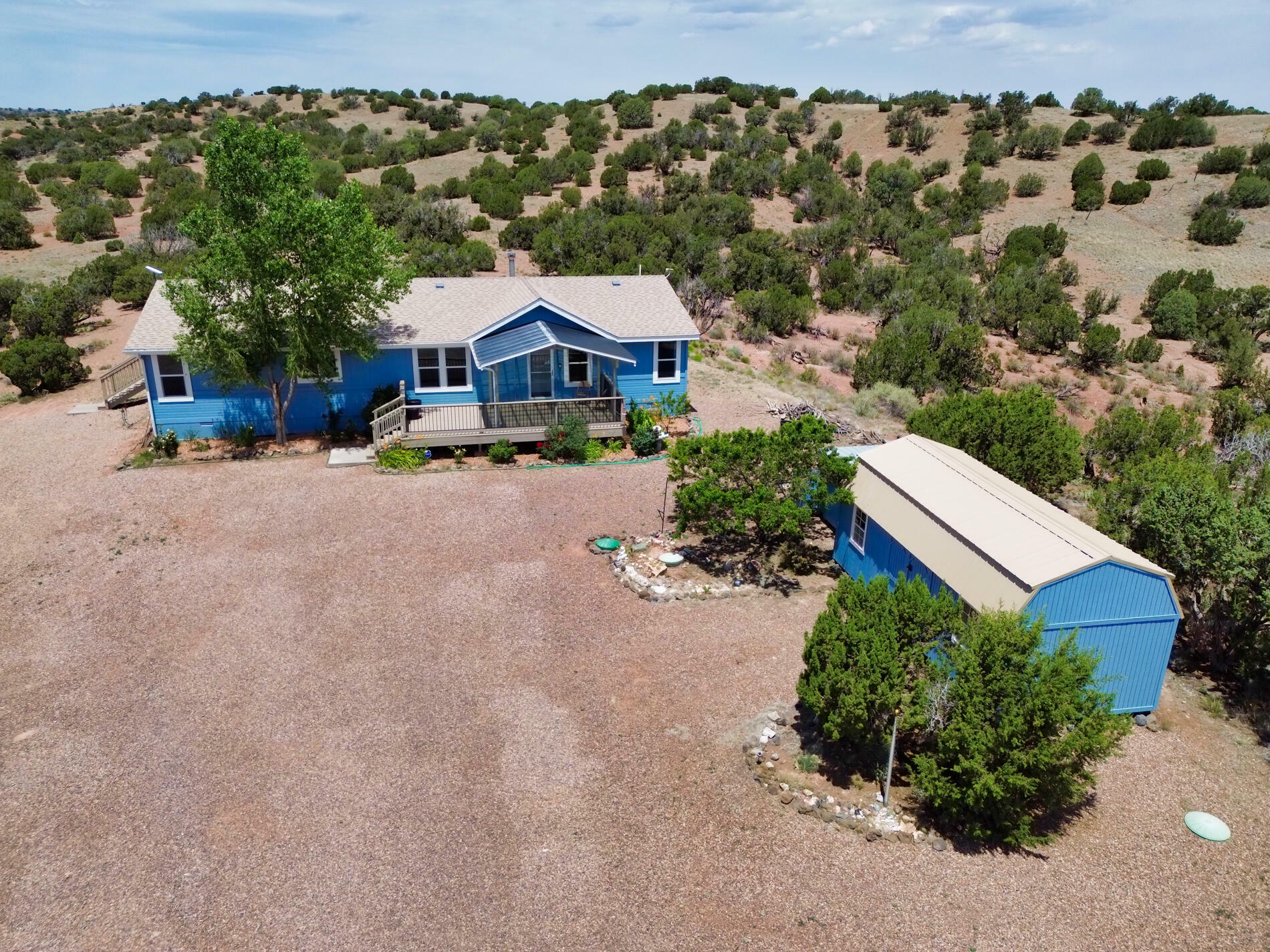 Property Photo:  2696 Old School House Road  AZ 85901 