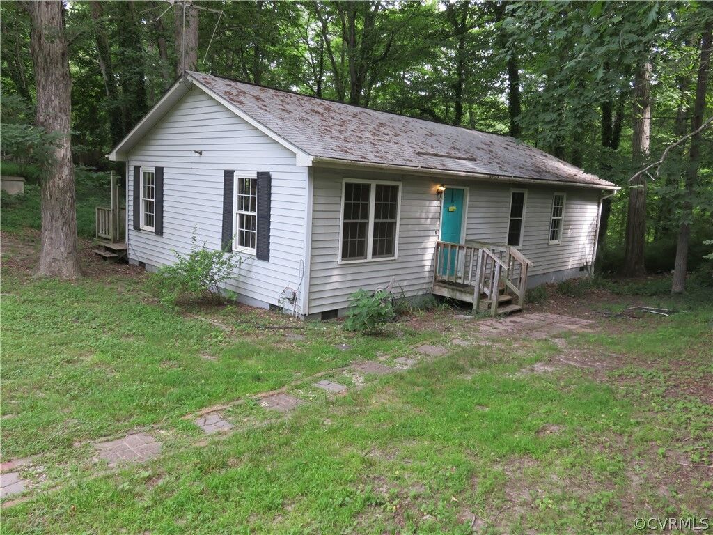 Property Photo:  8471 Anderson Court  VA 23116 