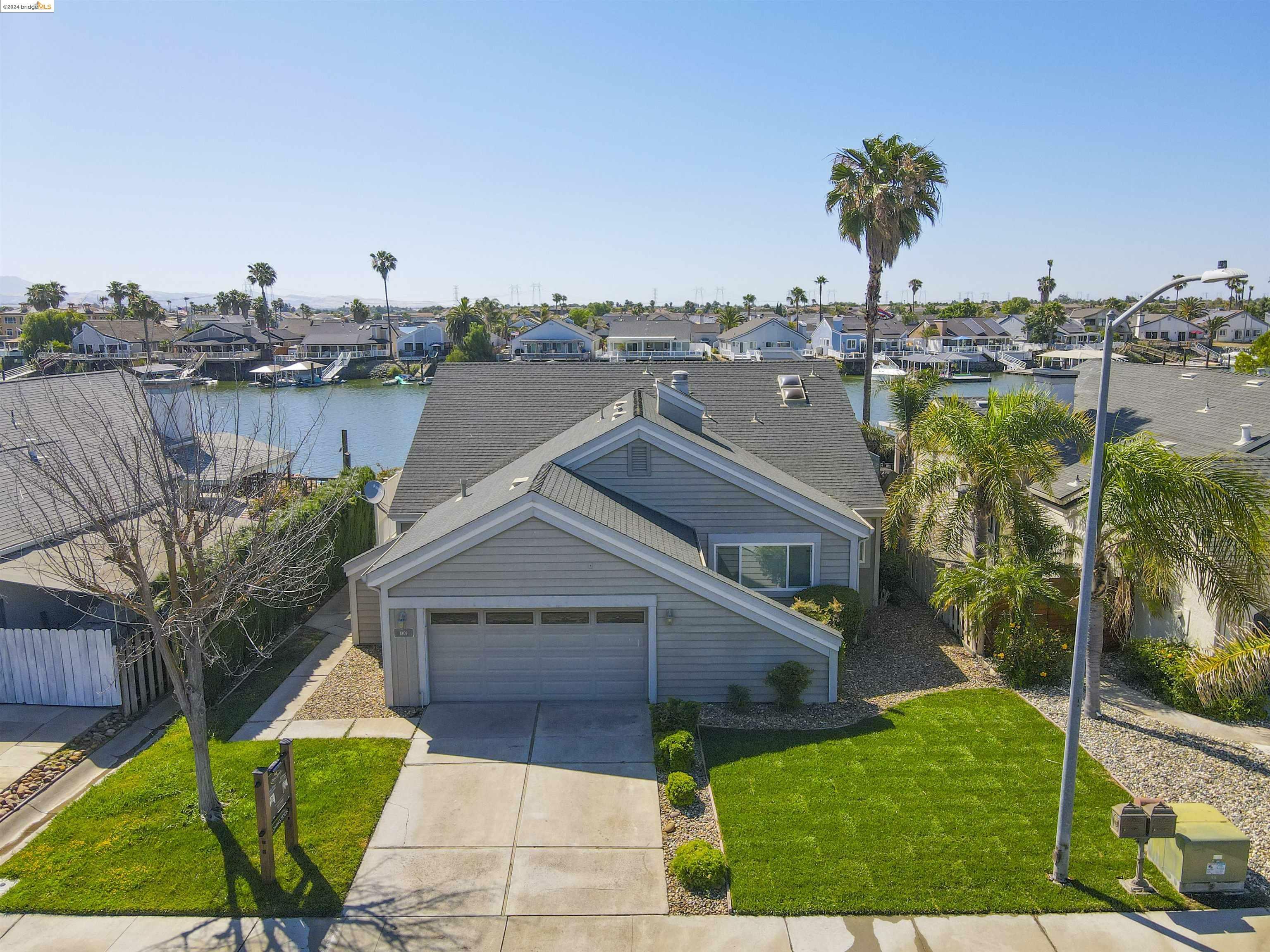 Property Photo:  1809 Dune Point Way  CA 94505 