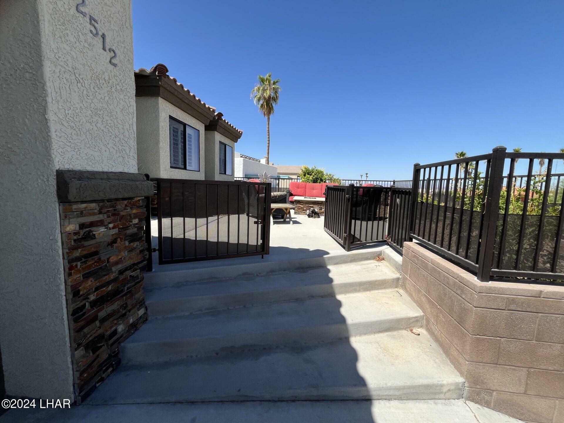 Property Photo:  2512 Saratoga Ave  AZ 86406 