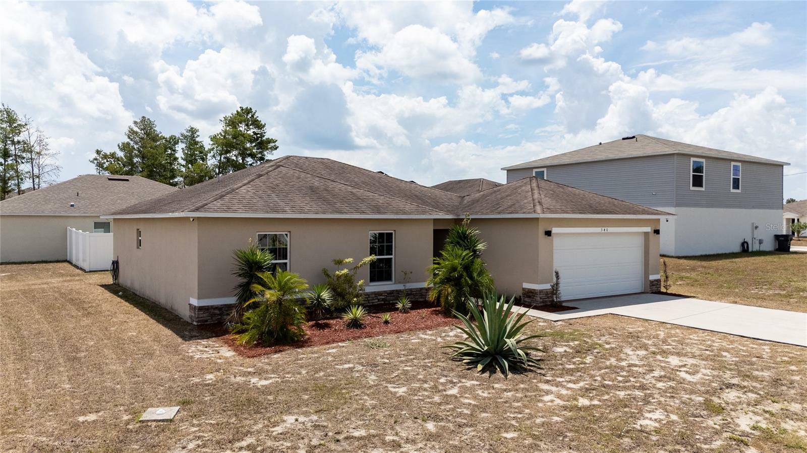 Property Photo:  340 Elderberry Court  FL 34759 