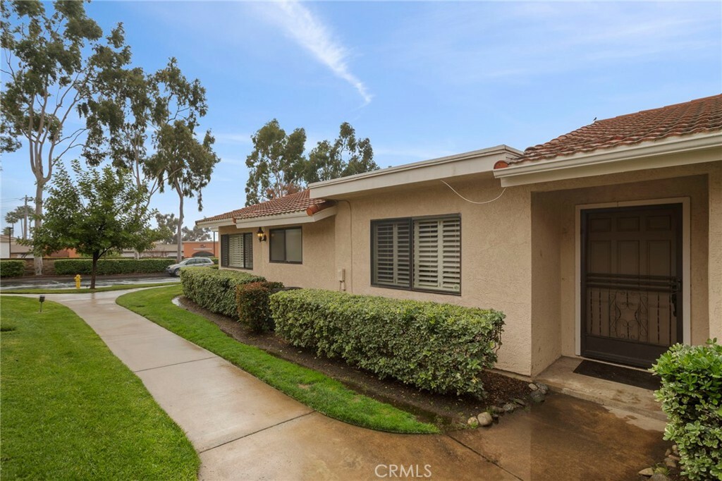 Property Photo:  1067 Saint Andrews Drive  CA 91784 