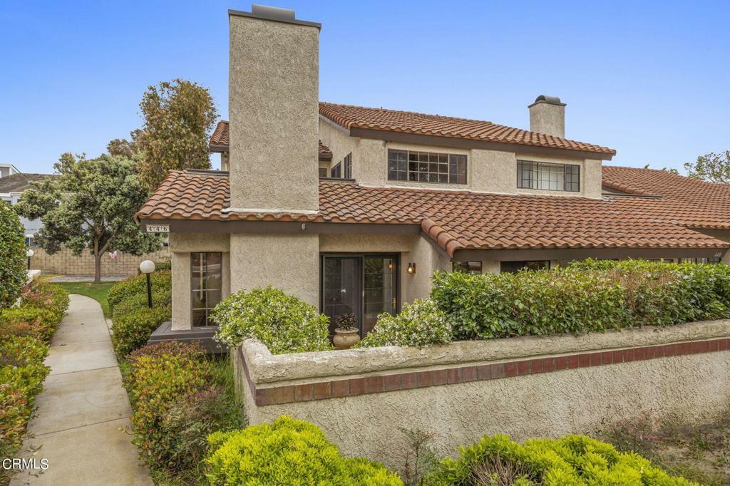 Property Photo:  446 Las Palomas Drive  CA 93041 