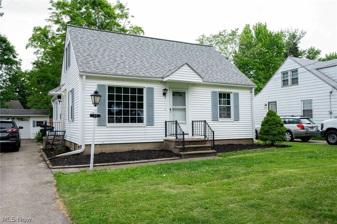 Property Photo:  30 Avalon Drive  OH 44146 