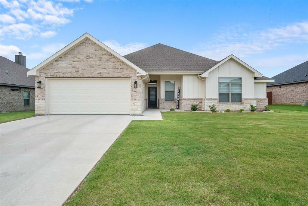 Property Photo:  116 Wiley St  TX 76401 