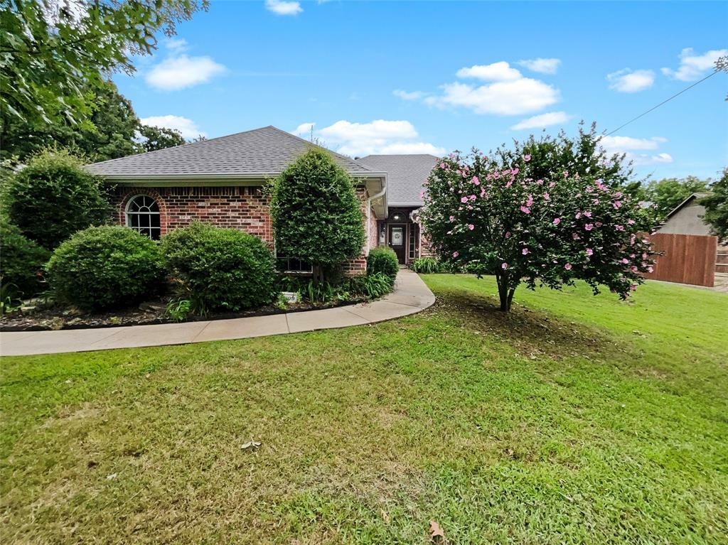 Property Photo:  309 Cheek Sparger Road  TX 76034 