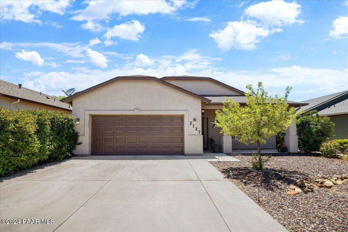 Property Photo:  2127 Touchstone Drive  AZ 86323 