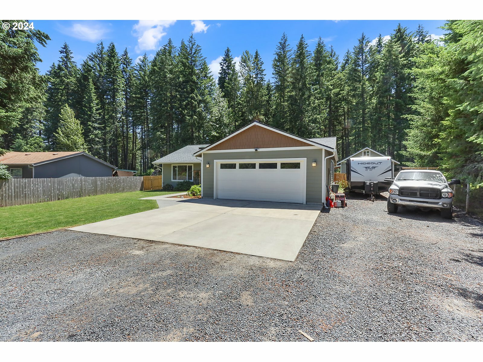 Property Photo:  131 Russells Timber Ln  WA 98610 