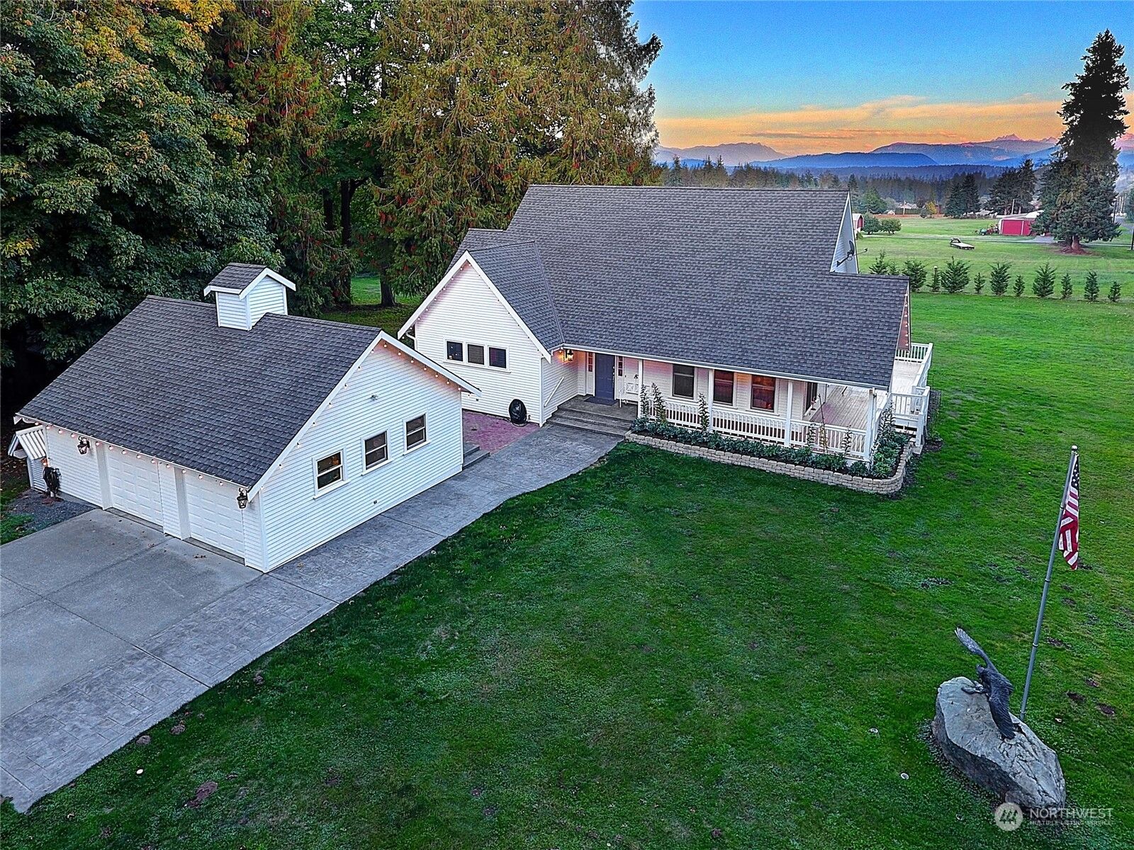 Property Photo: 5521 220th Street NW WA 98292