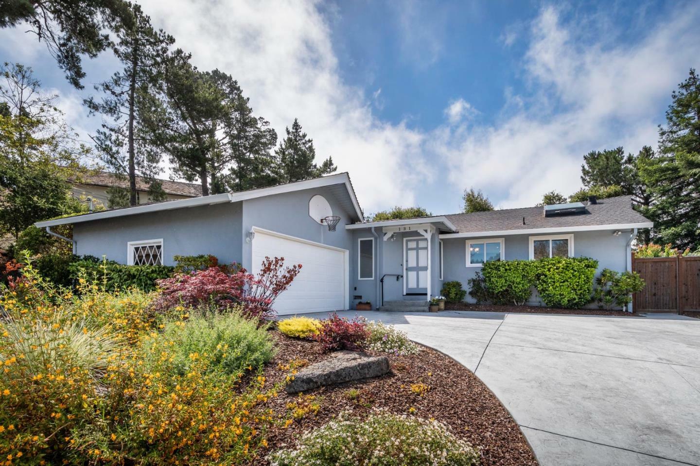 Property Photo:  131 Lakeshore Drive  CA 94402 