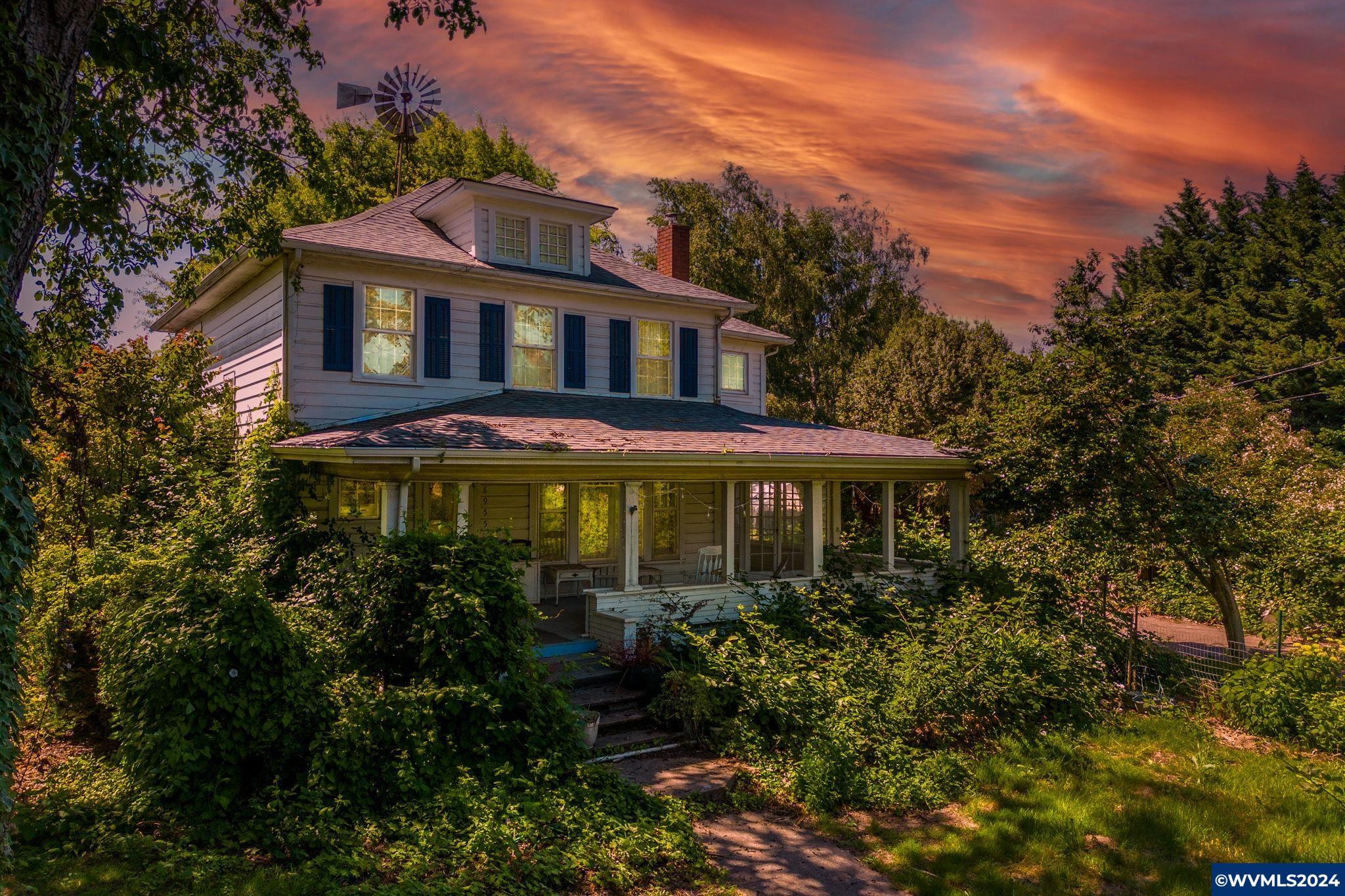 Property Photo: 8955 River Rd NE OR 97303