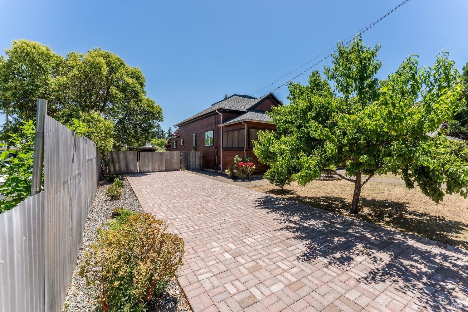 Property Photo:  611 Holden Street  CA 95482 