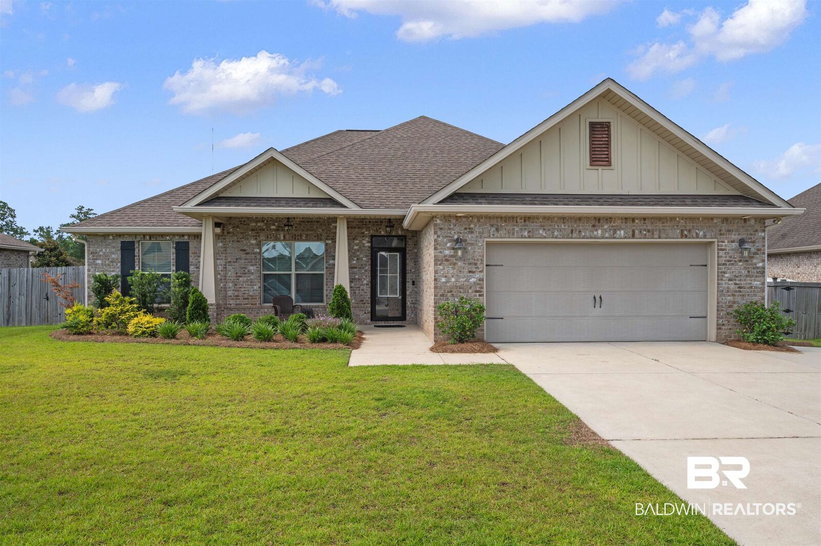 Property Photo: 11547 Whitaker Avenue AL 36527
