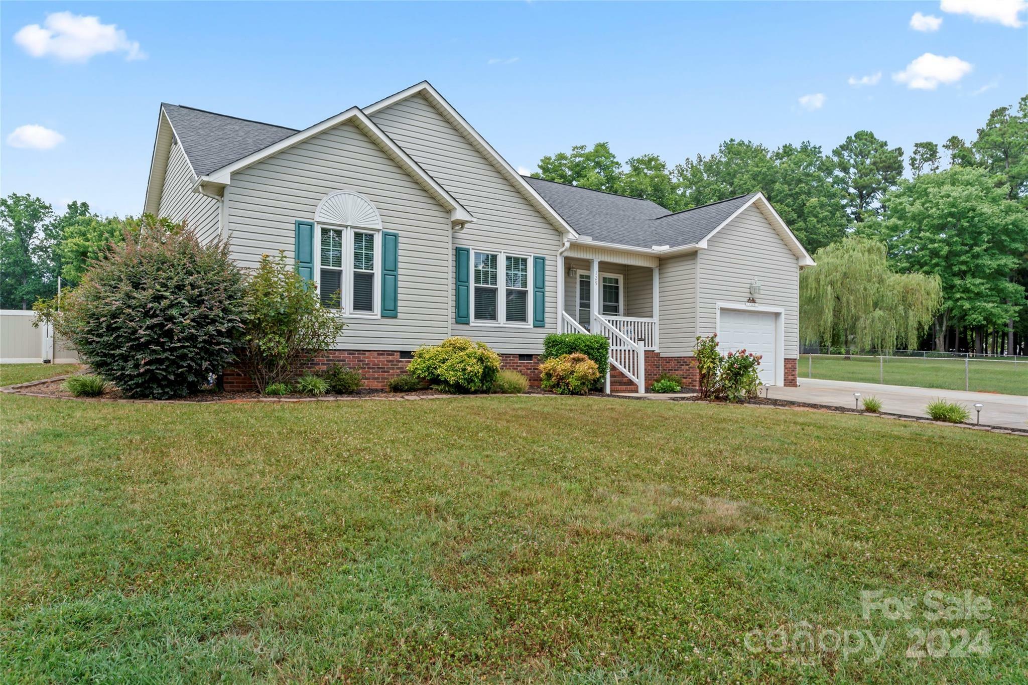 Property Photo:  129 SW Rainbow Street SW  NC 28025 