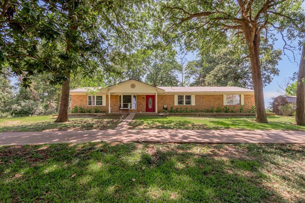 Property Photo:  253 Reeves Road  TX 75901 