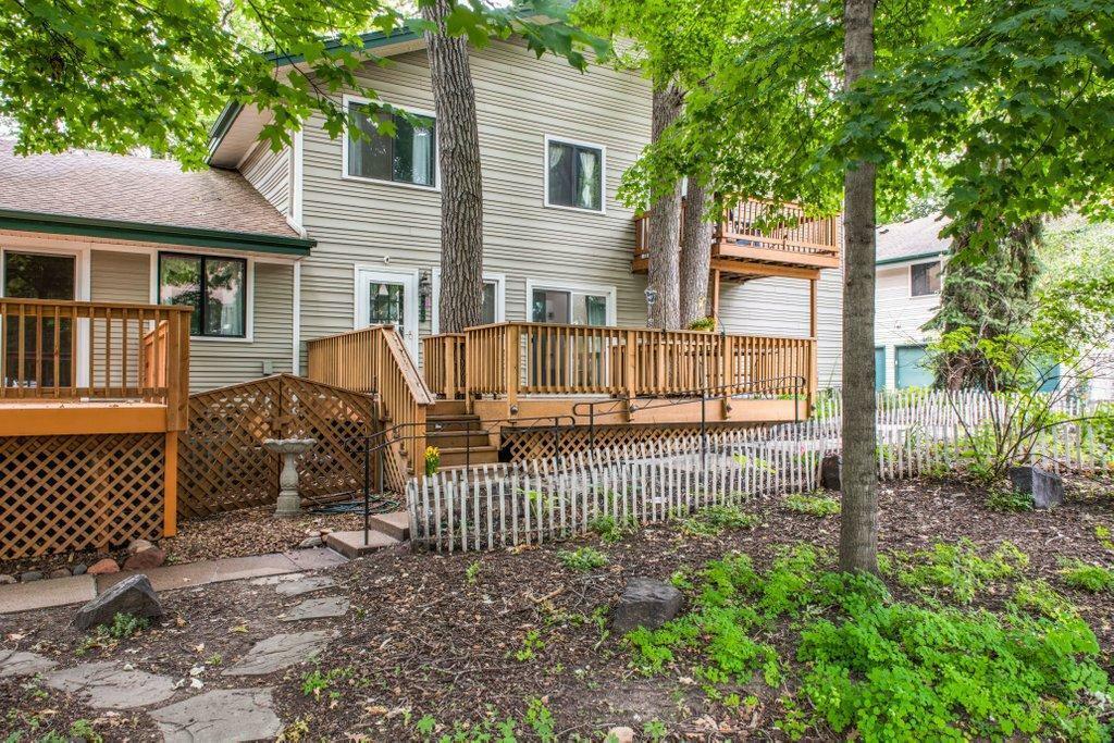 Property Photo:  2762 Upland Lane N  MN 55447 