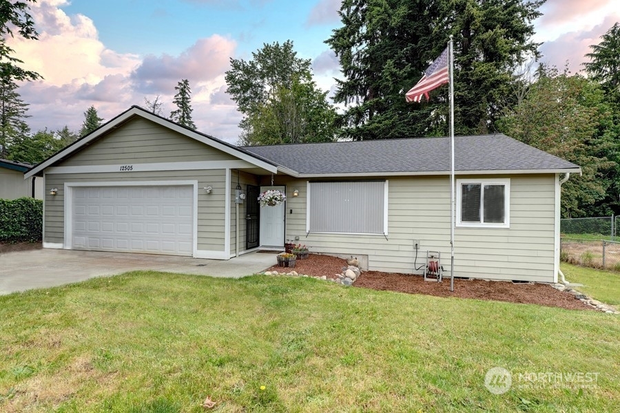 12505 223rd Avenue E  Bonney Lake WA 98391 photo