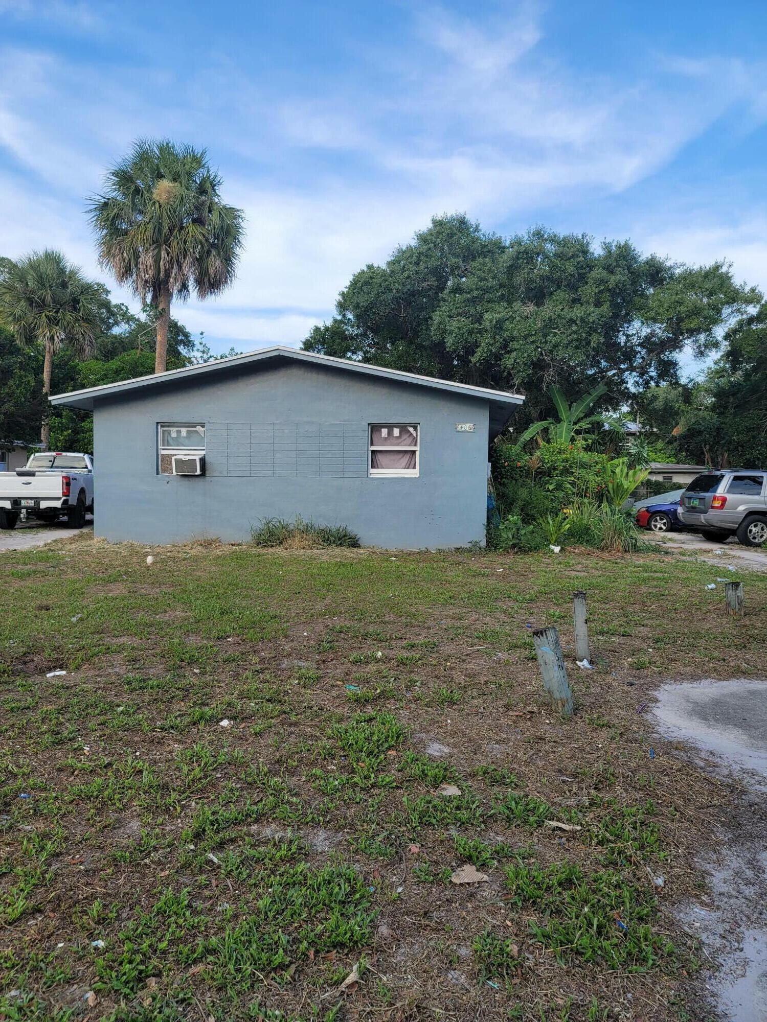 Property Photo:  406 Decordre Court  FL 34950 