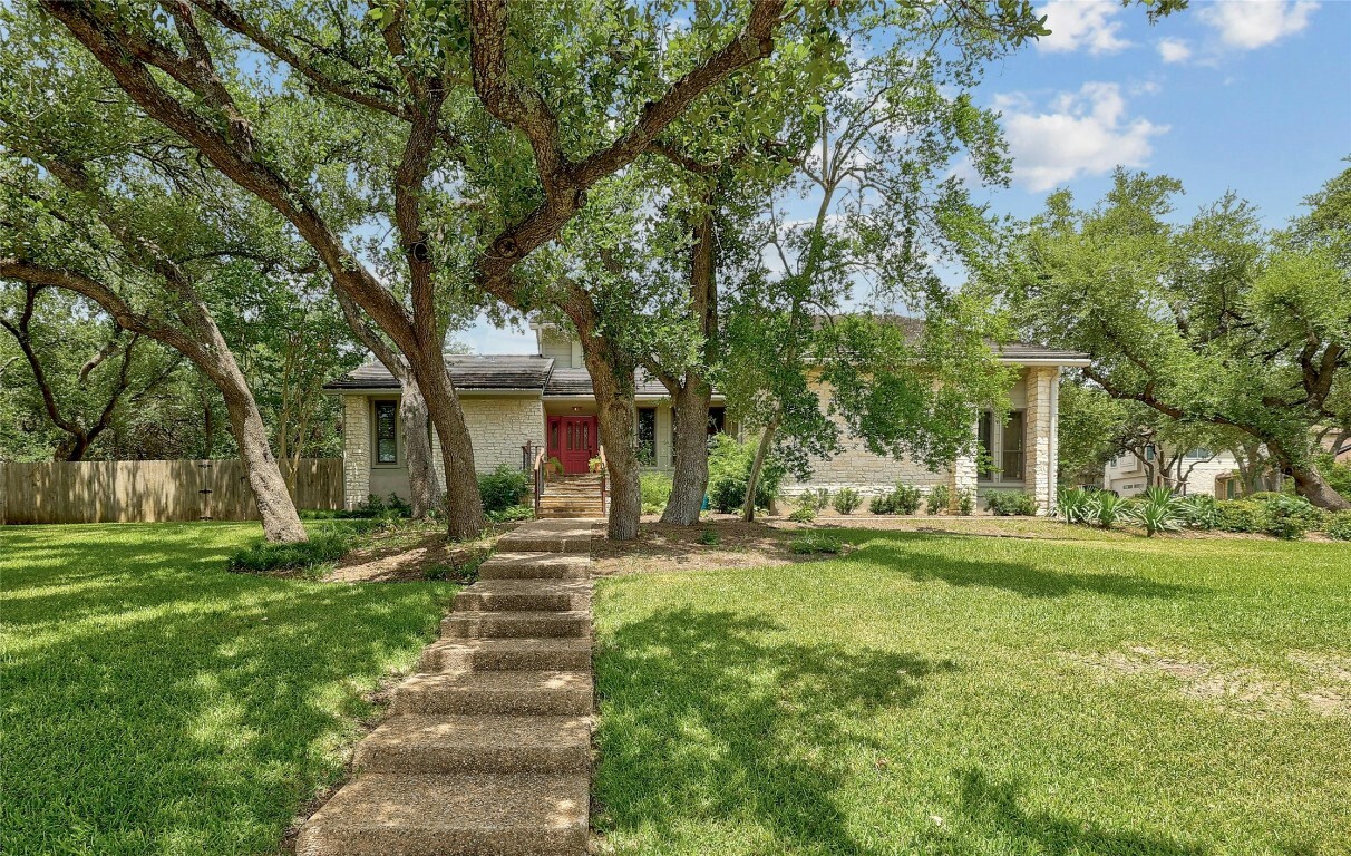 9211 Mystic Oaks Trail  Austin TX 78750 photo