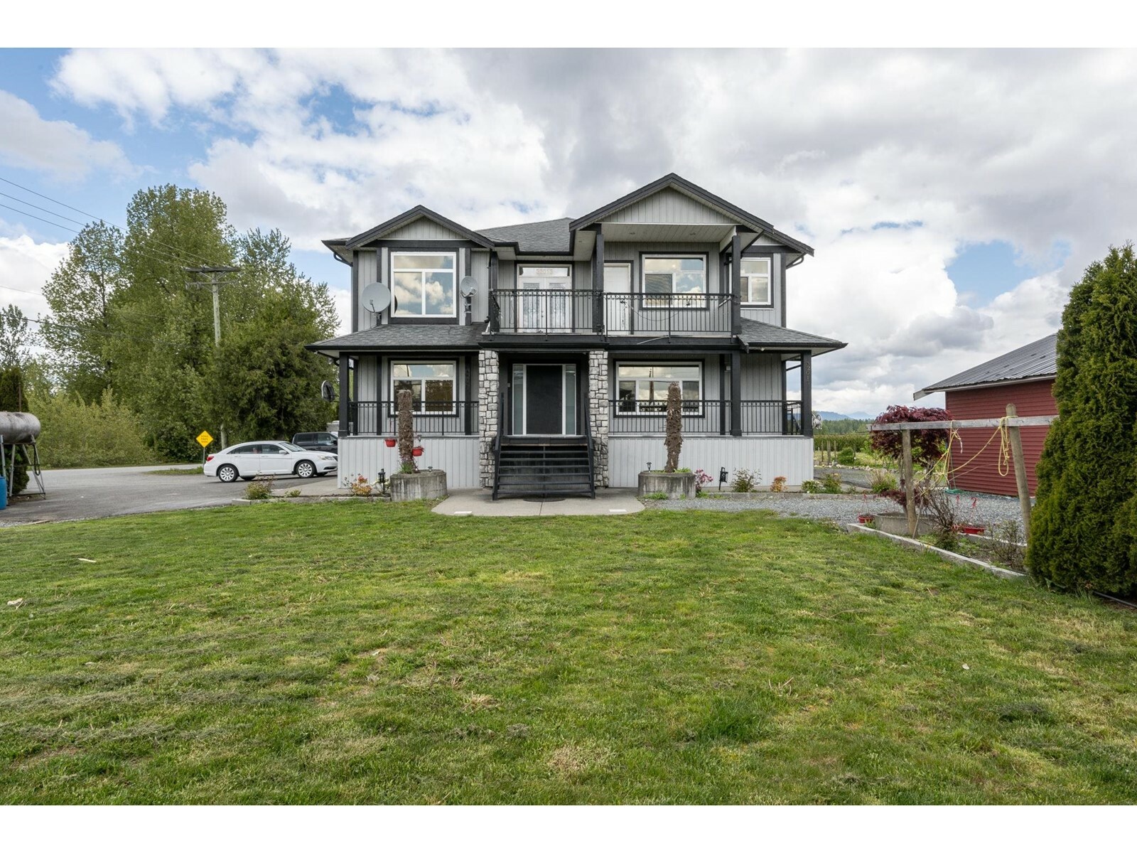 Property Photo:  32013 Harris  BC V4X 1W1 