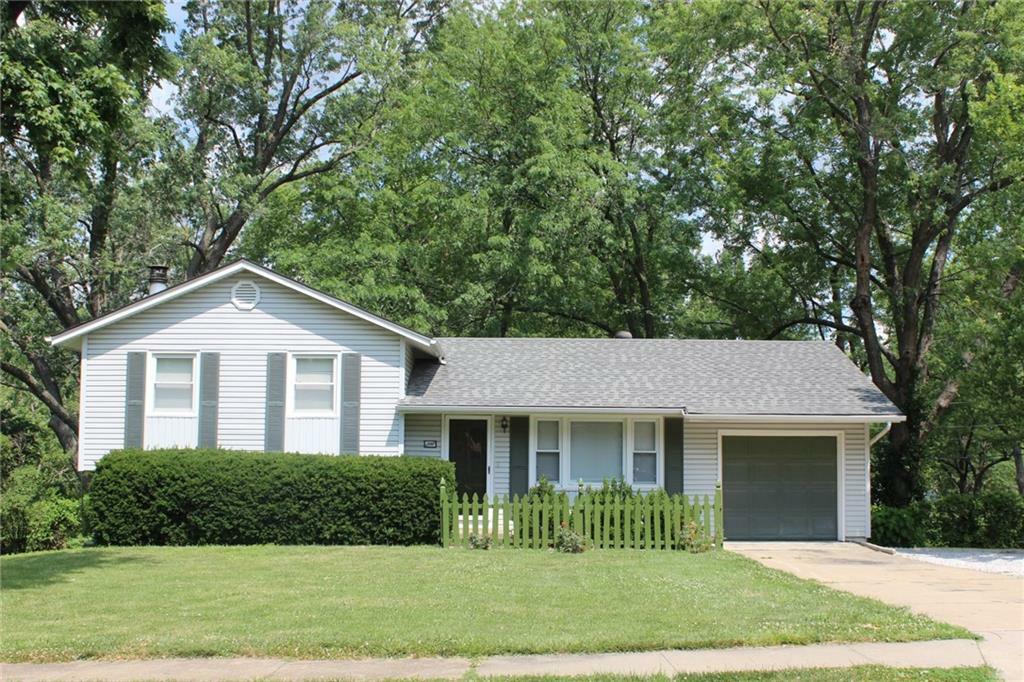Property Photo:  7300 Appleton Avenue  MO 64133 