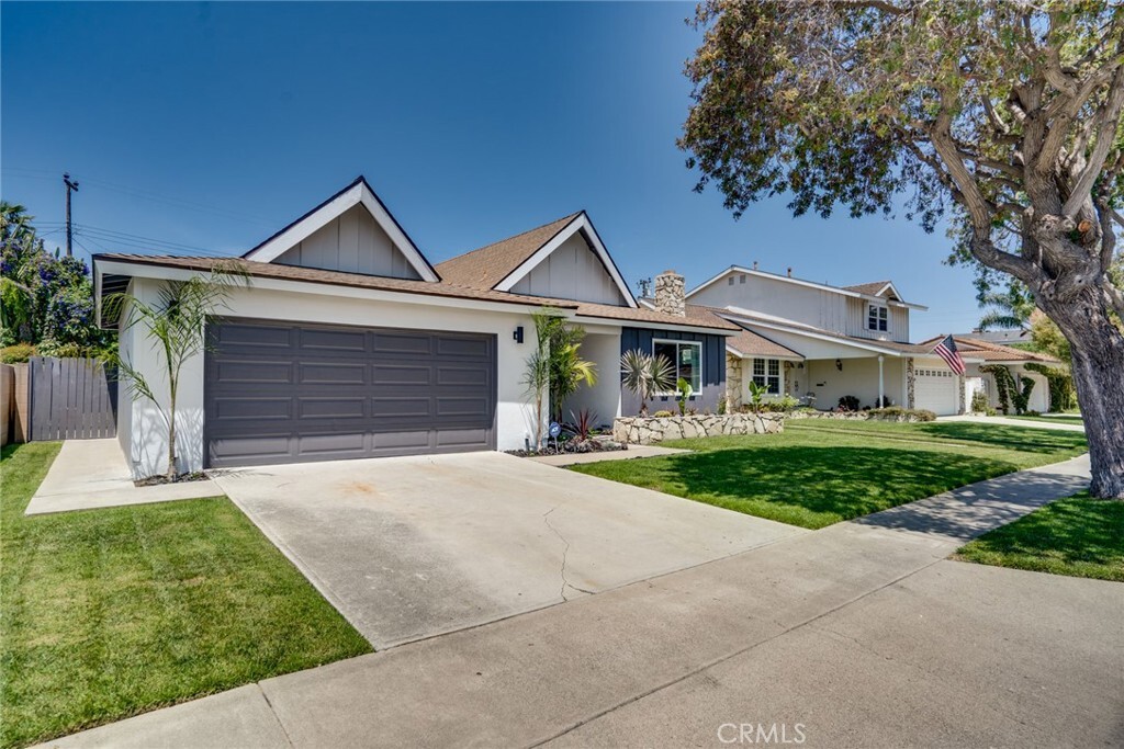 Property Photo:  16091 Marjan Lane  CA 92647 