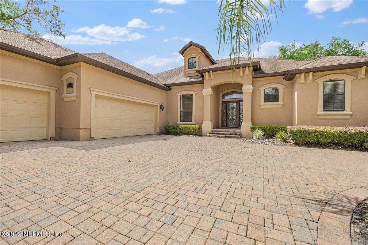 Property Photo:  625 McKenzie Oak Lane  FL 32095 