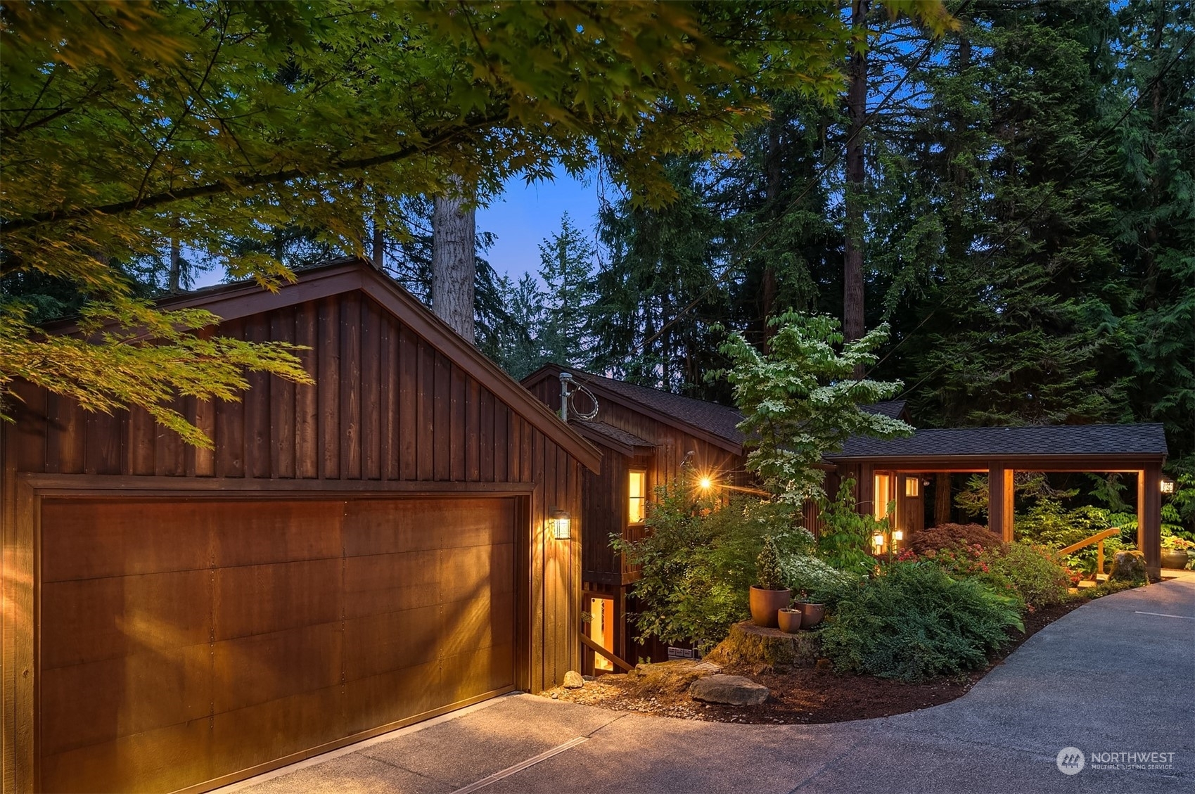 Property Photo:  3122 W Ames Lake Drive NE  WA 98053 