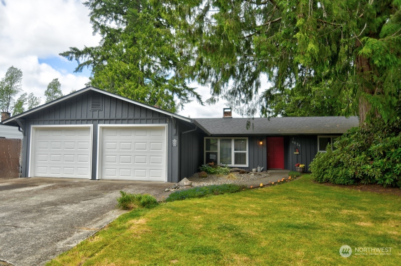 Property Photo:  4034 60th Avenue SW  WA 98512 