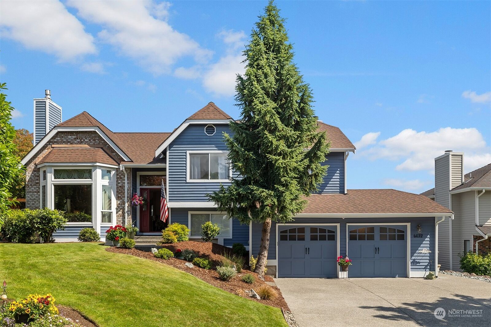 Property Photo:  6032 S 298th Place  WA 98001 