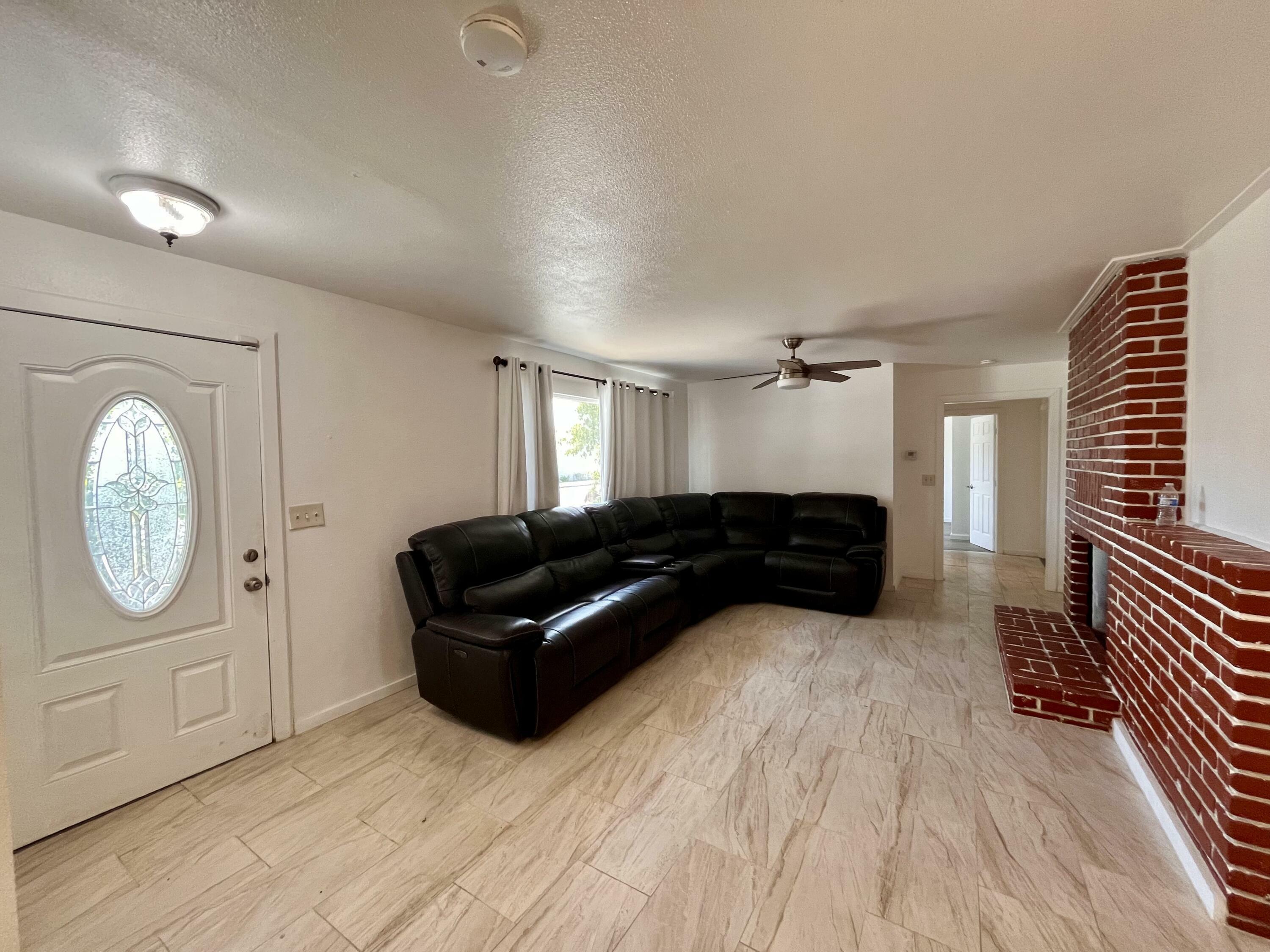 Property Photo:  952 Parsons Drive  CA 96002 