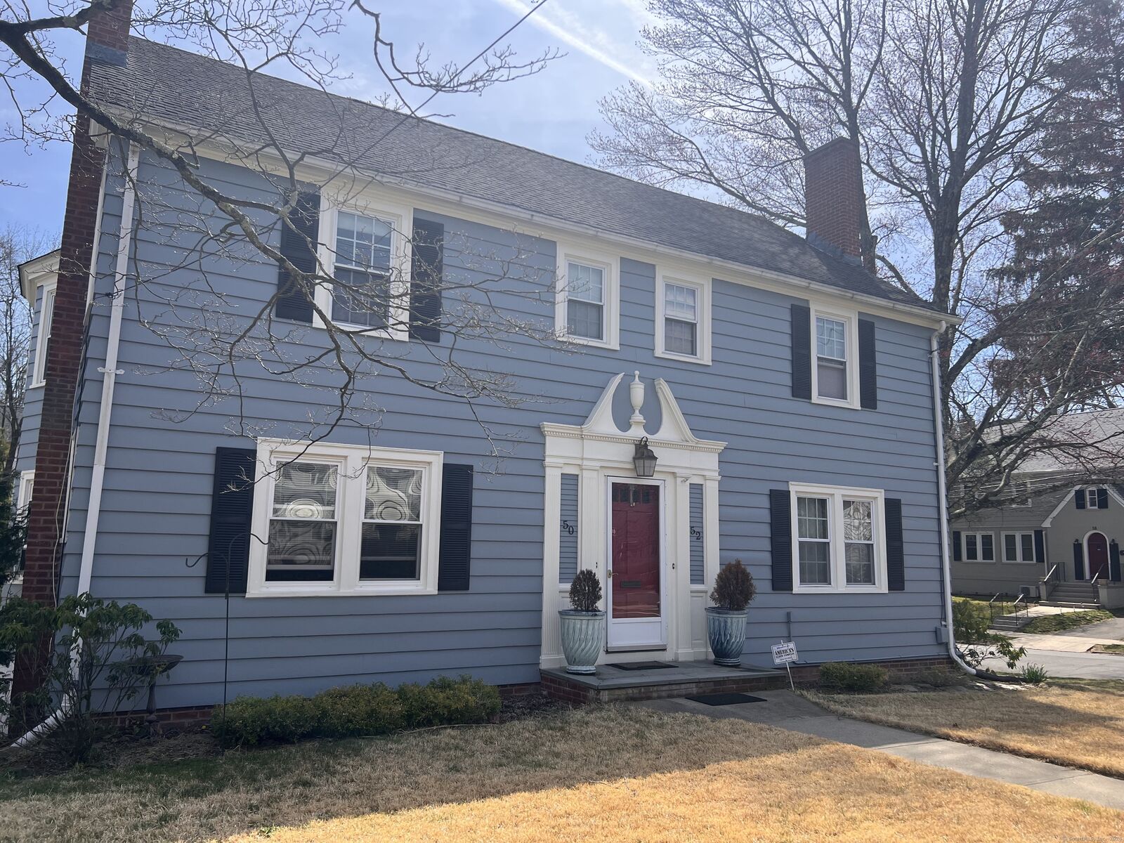 Property Photo:  50 Augur Street Left  CT 06517 