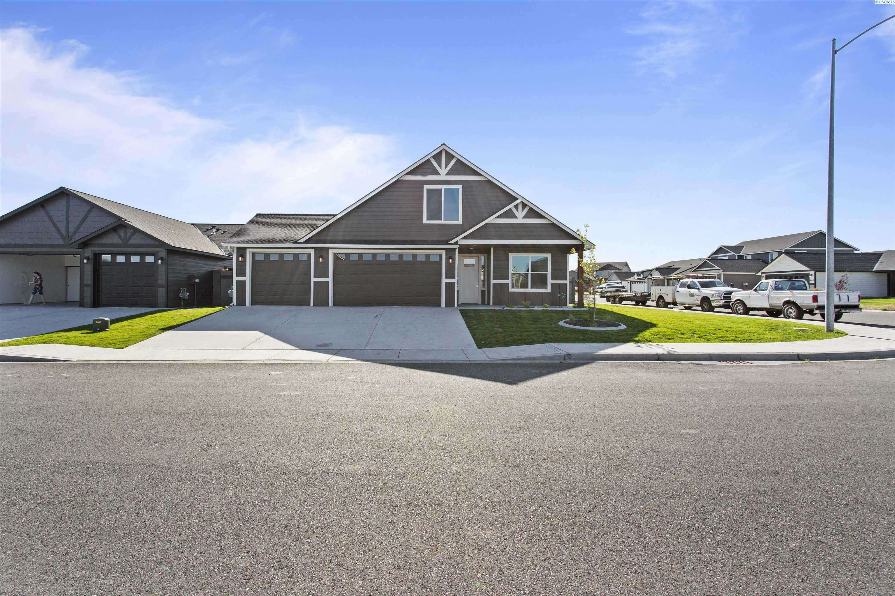 Property Photo:  6710 Springer Lane  WA 99301 