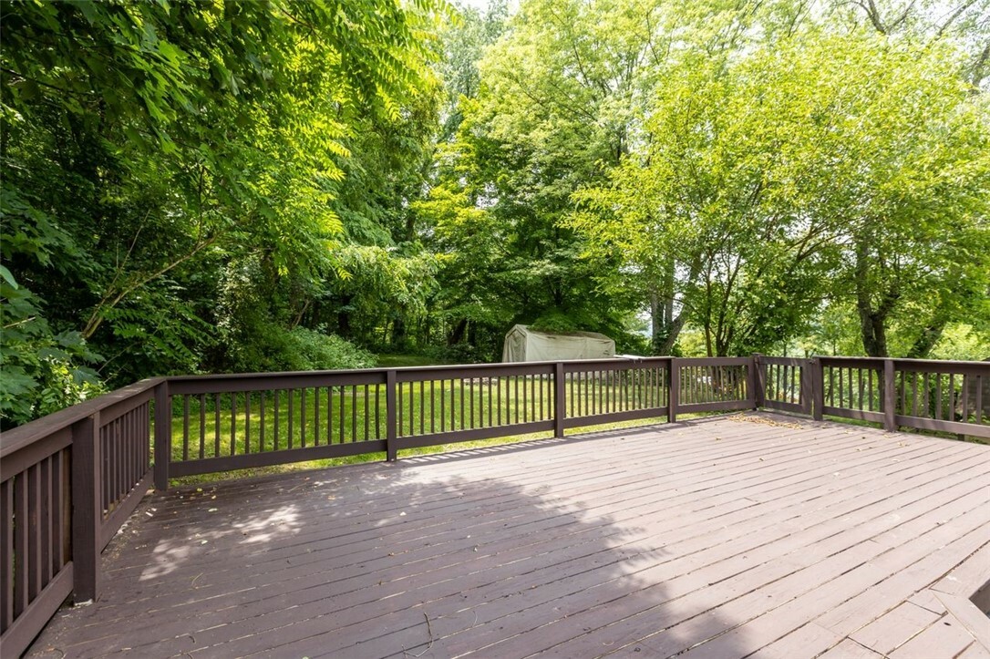 Property Photo:  9943 Walker Rd  PA 15037 