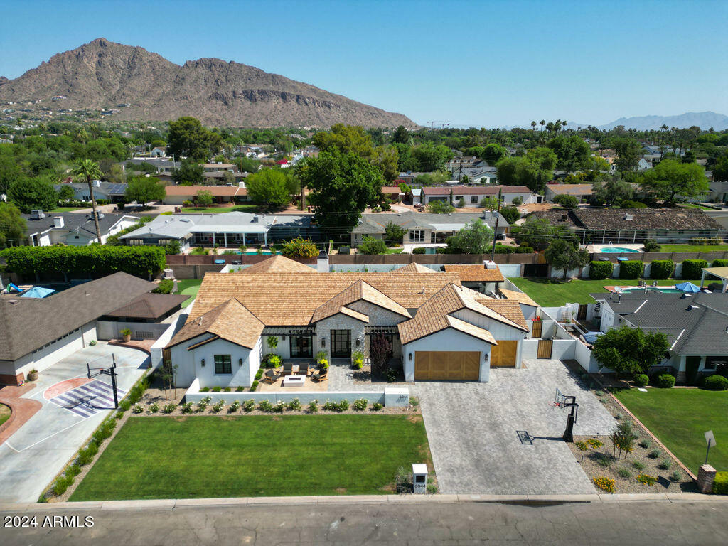 Property Photo: 6044 E Calle Del Paisano -- AZ 85251