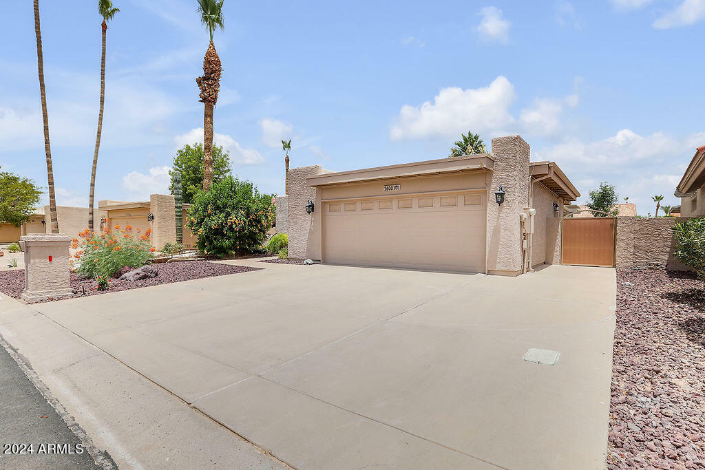 Property Photo:  26001 S Greencastle Drive  AZ 85248 