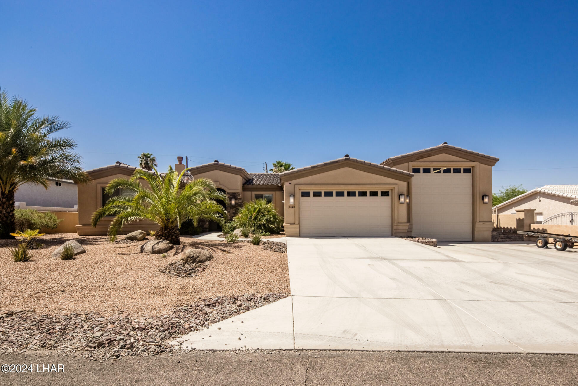 Property Photo:  1840 Nugget Dr  AZ 86404 