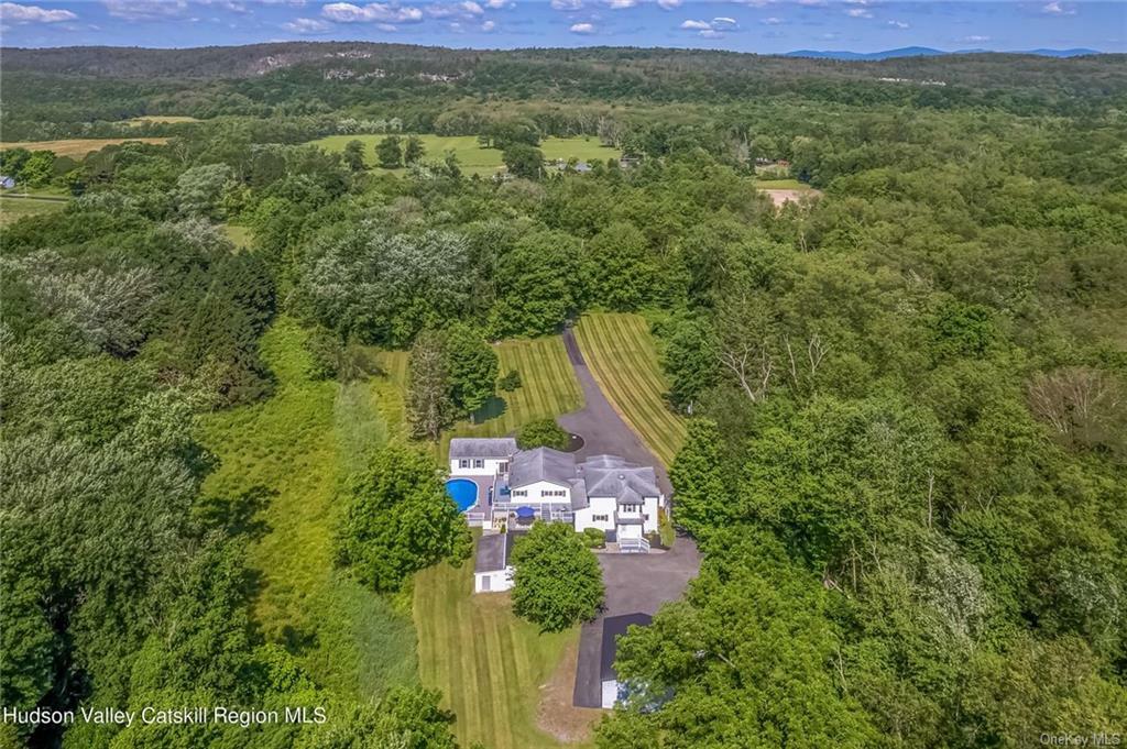 Property Photo:  532 Springtown Road  NY 12561 