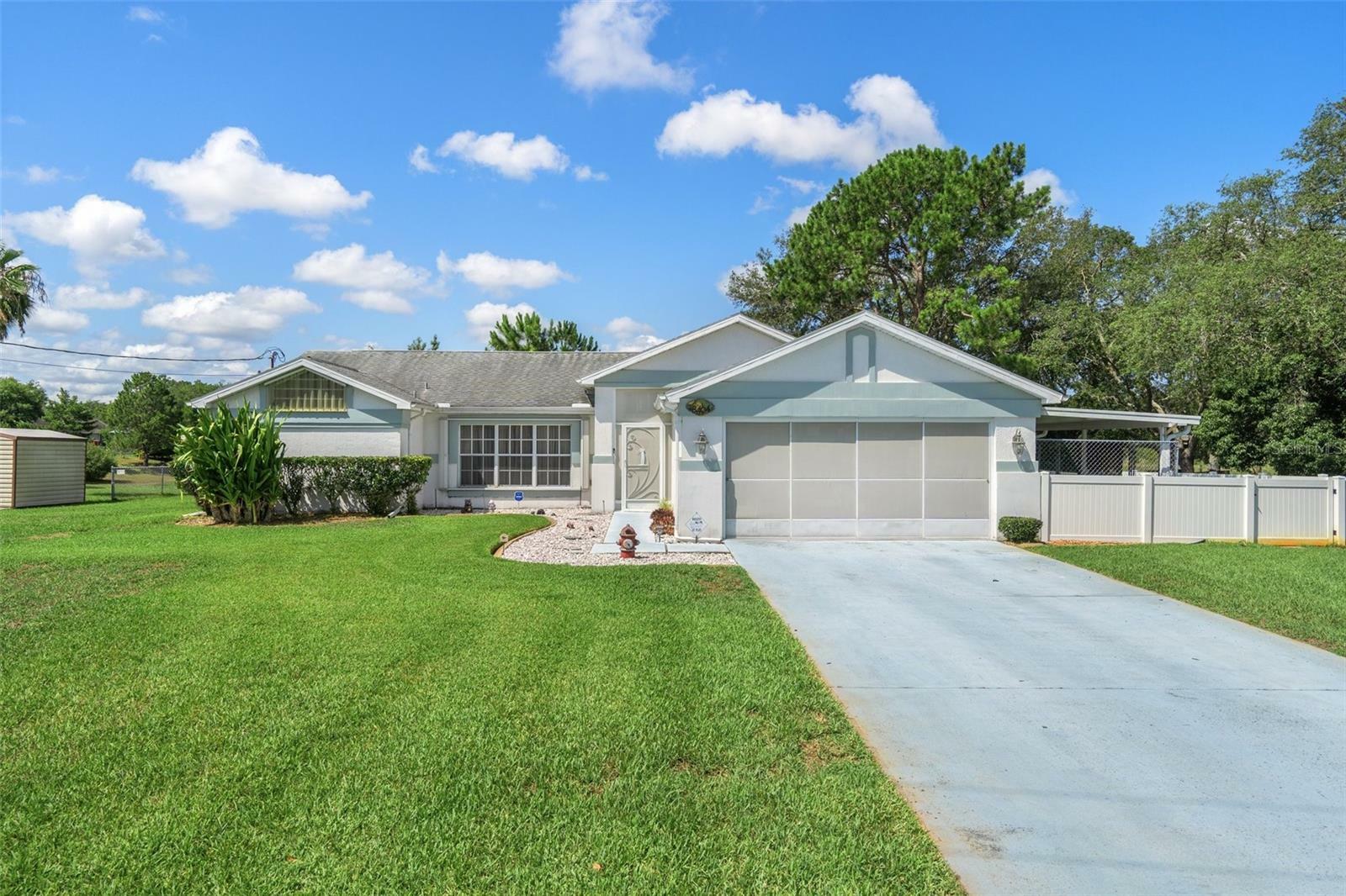 Property Photo:  8404 Beachwood Court  FL 34606 