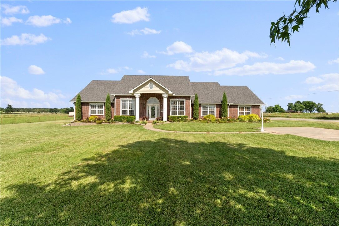 Property Photo:  69785 Highway 59  OK 74965 