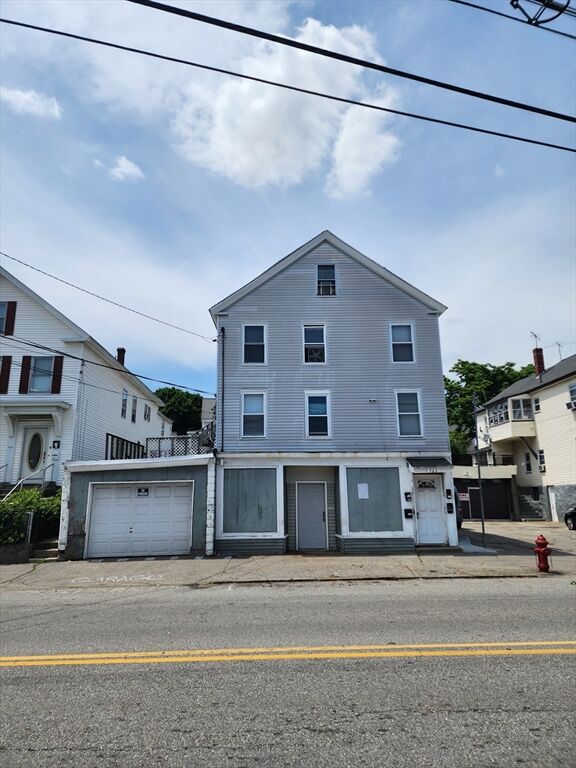 Property Photo: 723 Central St MA 01824