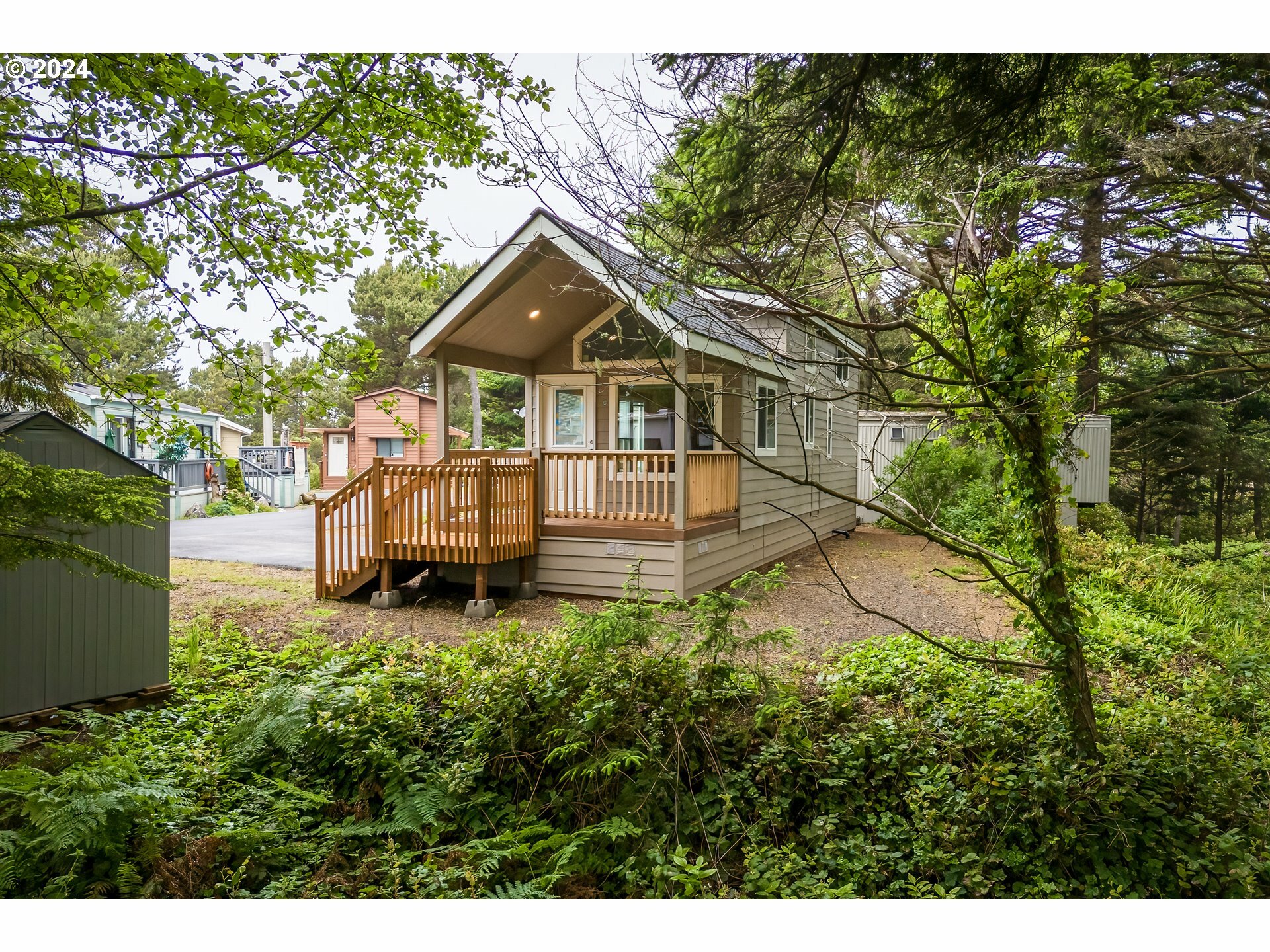 Property Photo: 4875 N Hwy 101 53 OR 97341