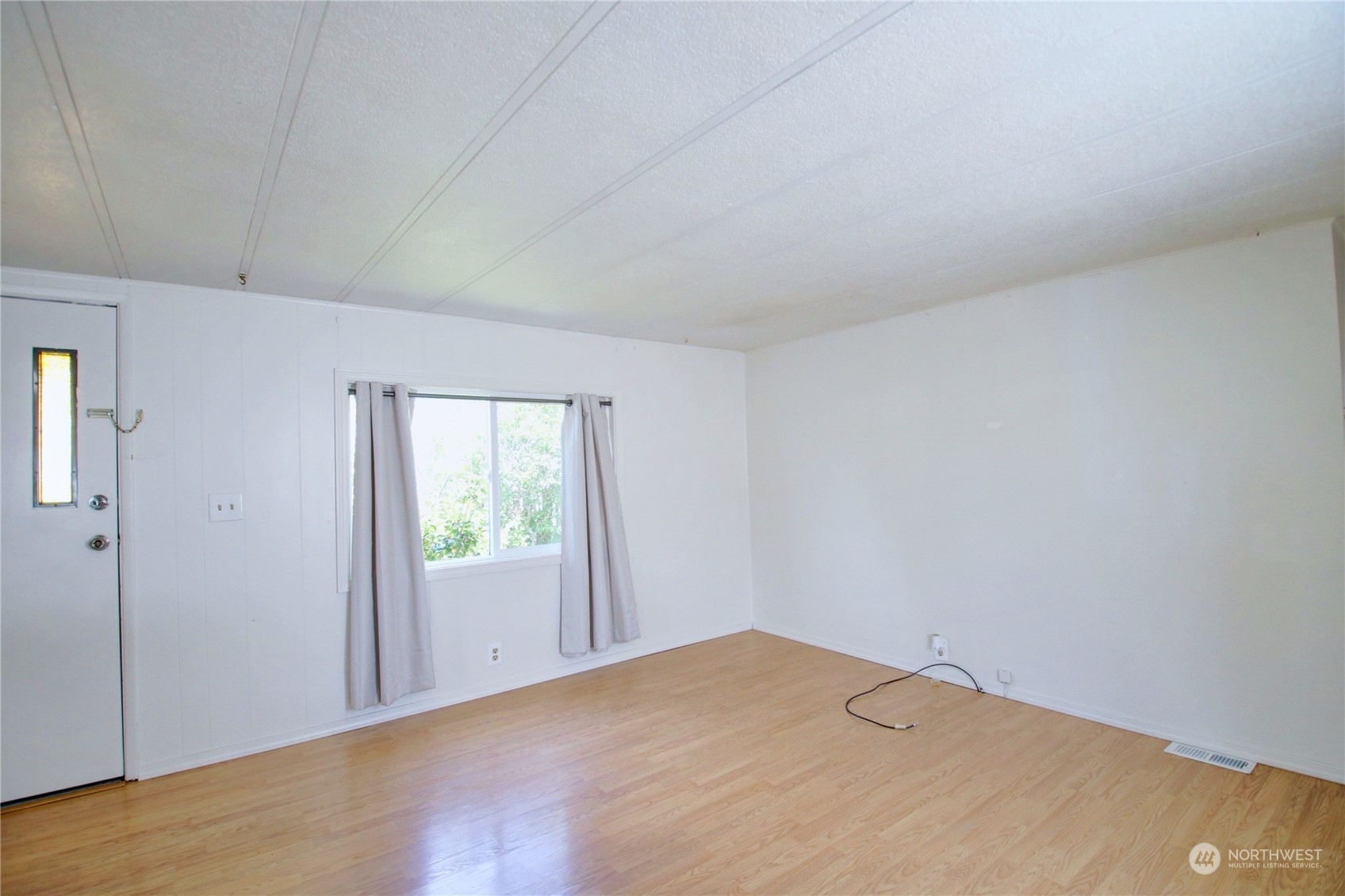 Property Photo:  700 NW Crosby Avenue #140  WA 98277 