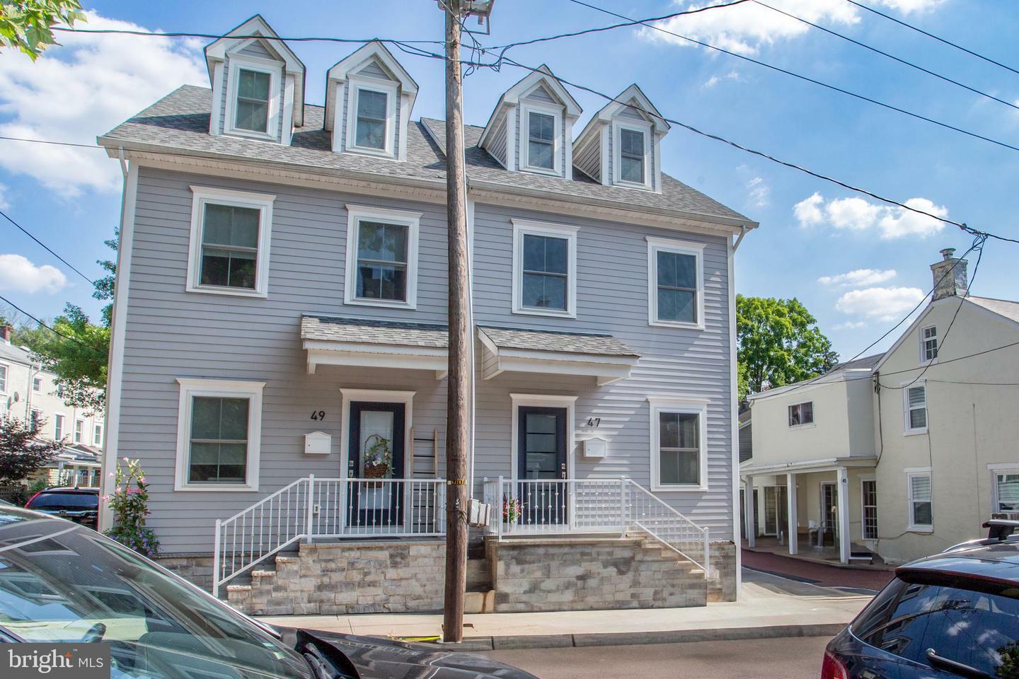 Property Photo:  47 Swan Street  NJ 08530 